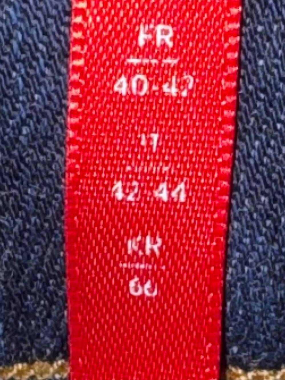 Spanx Distressed Denim Leggings Medium Pull-On High Rise Jeans/Blue - Picture 9 of 16